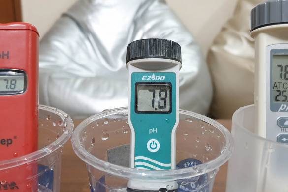 How to calibrate pH Meter-Easy Method to Calibrate PH Meter by Pakistan Hydroponics